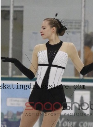 White Black Ice Skating Dresses with Crystals 2017 Custom Figure Skating Dress Girls Spandex O0032