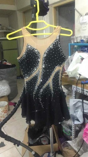 Black Figure Skating Dresses for Gilrs Women Ice Skating Clothing Custom Size and Color N210110