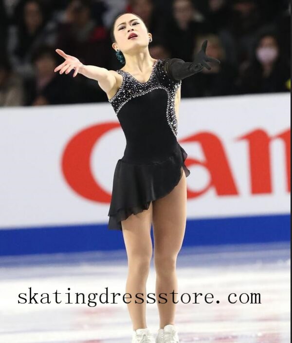 Figure skating dresses by jen clearance